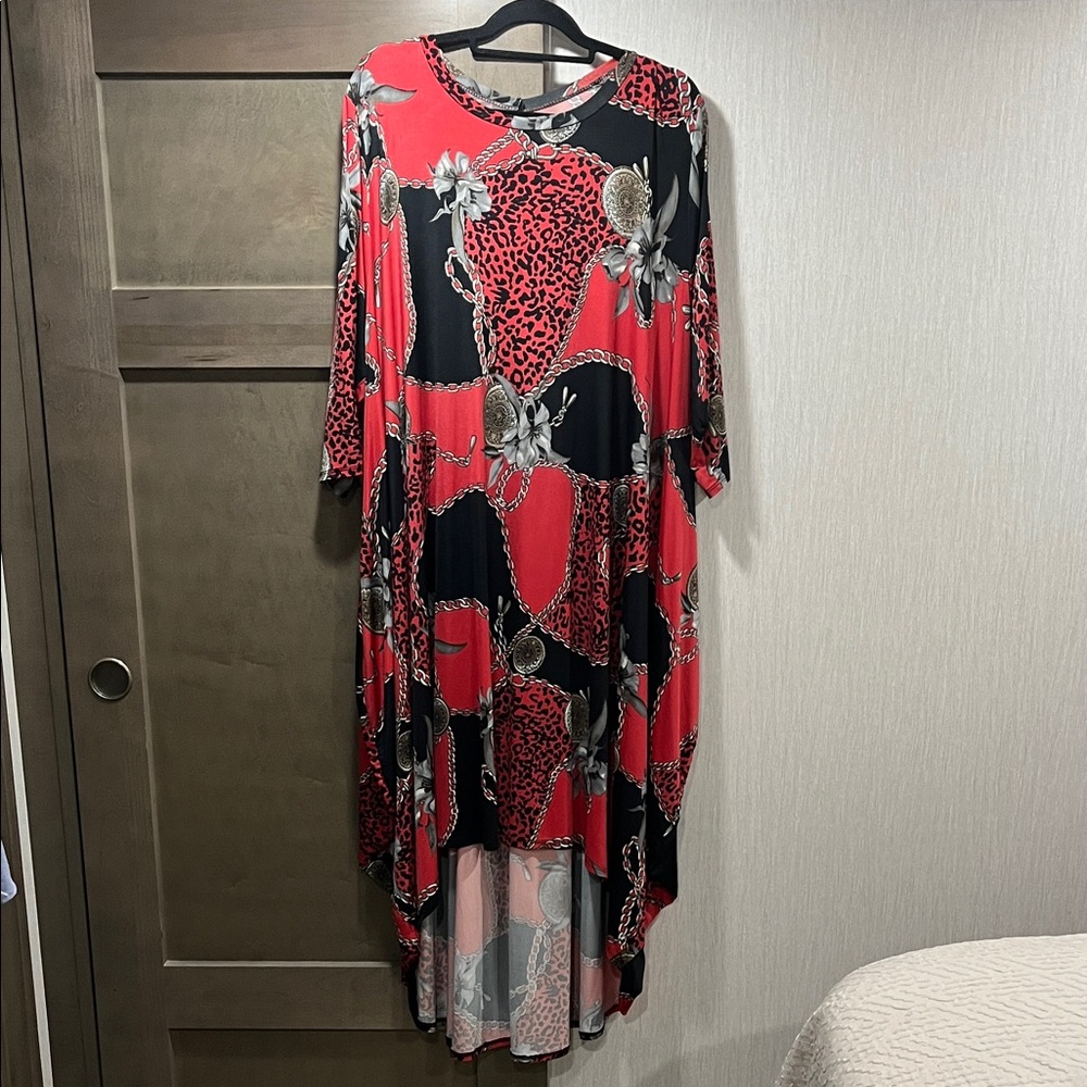 Elegant Red and Black Floral Women's Dress